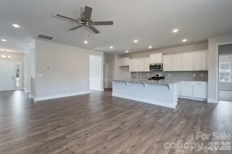 5143 Colchester Court Catawba NC 28609