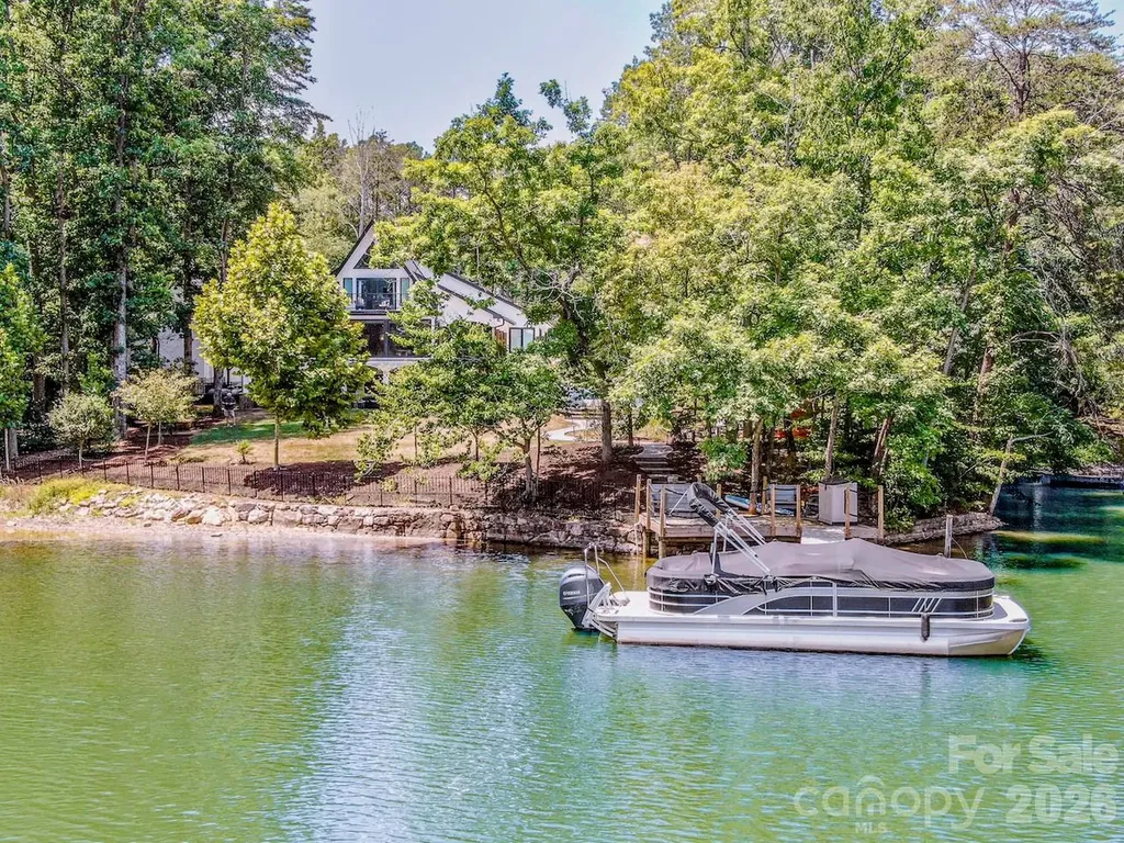 7508 Bankhead Road Denver NC 28037