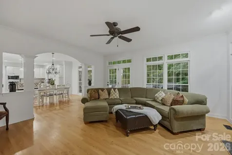 12529 Preservation Pointe Drive Charlotte NC 28216