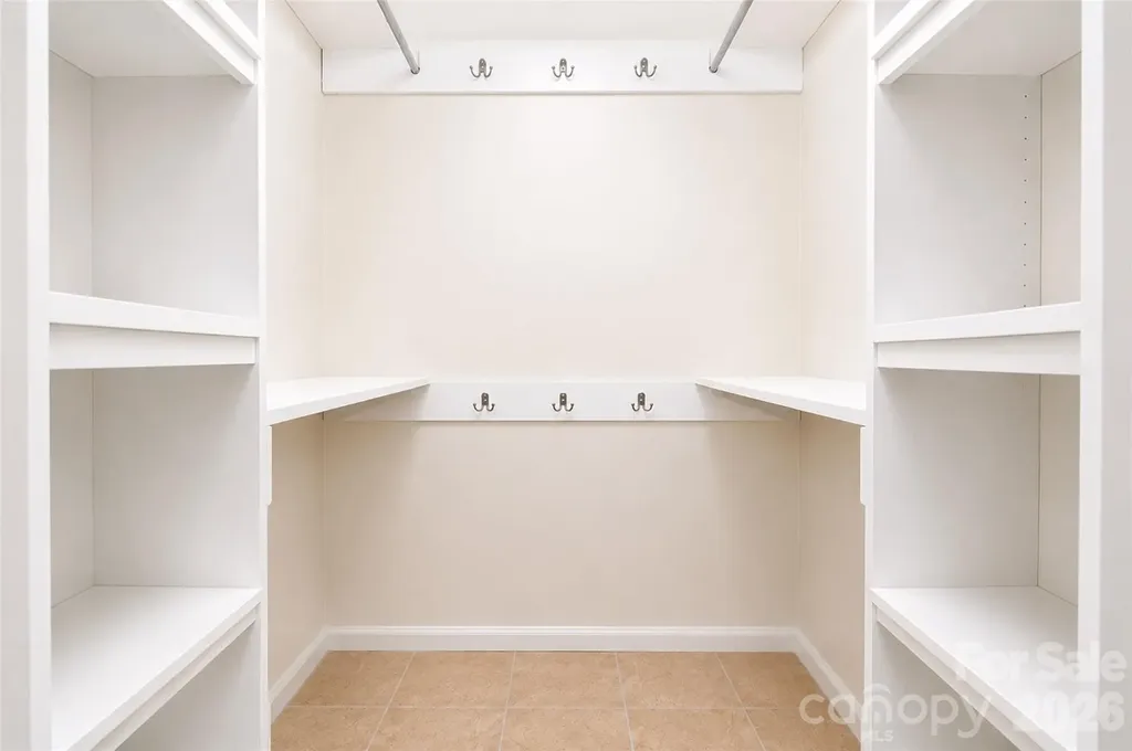 7904 Saddleview Court Charlotte NC 28215