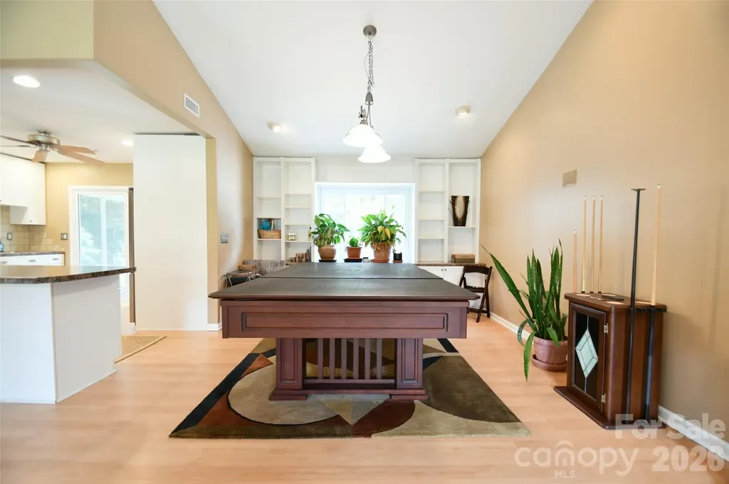 7904 Saddleview Court Charlotte NC 28215