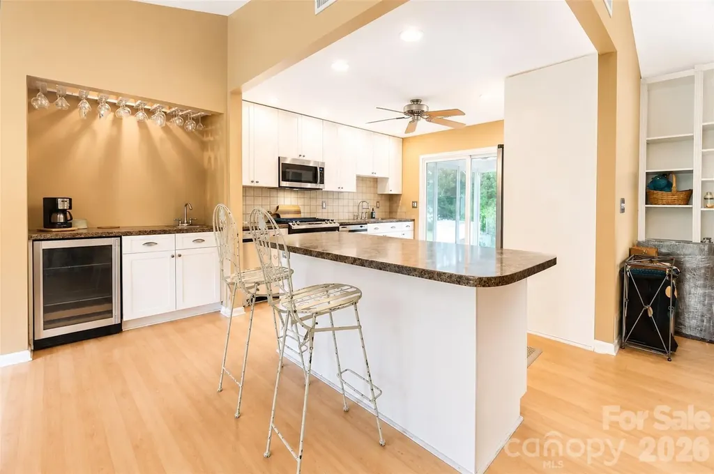 7904 Saddleview Court Charlotte NC 28215