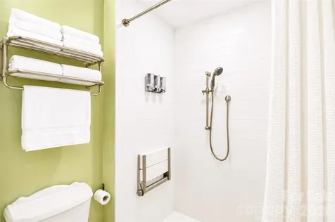 7904 Saddleview Court Charlotte NC 28215