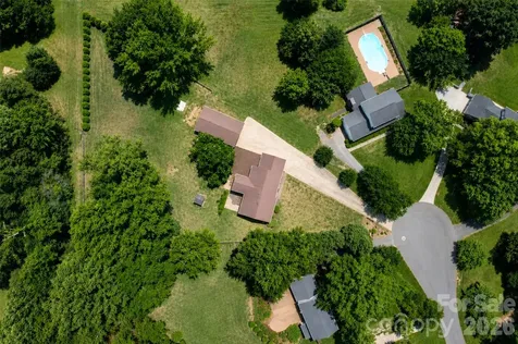 7904 Saddleview Court Charlotte NC 28215