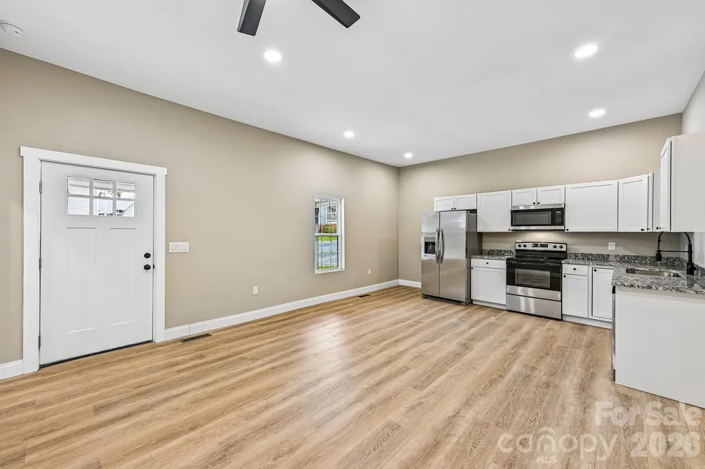 748 Efird Street Albemarle NC 28001