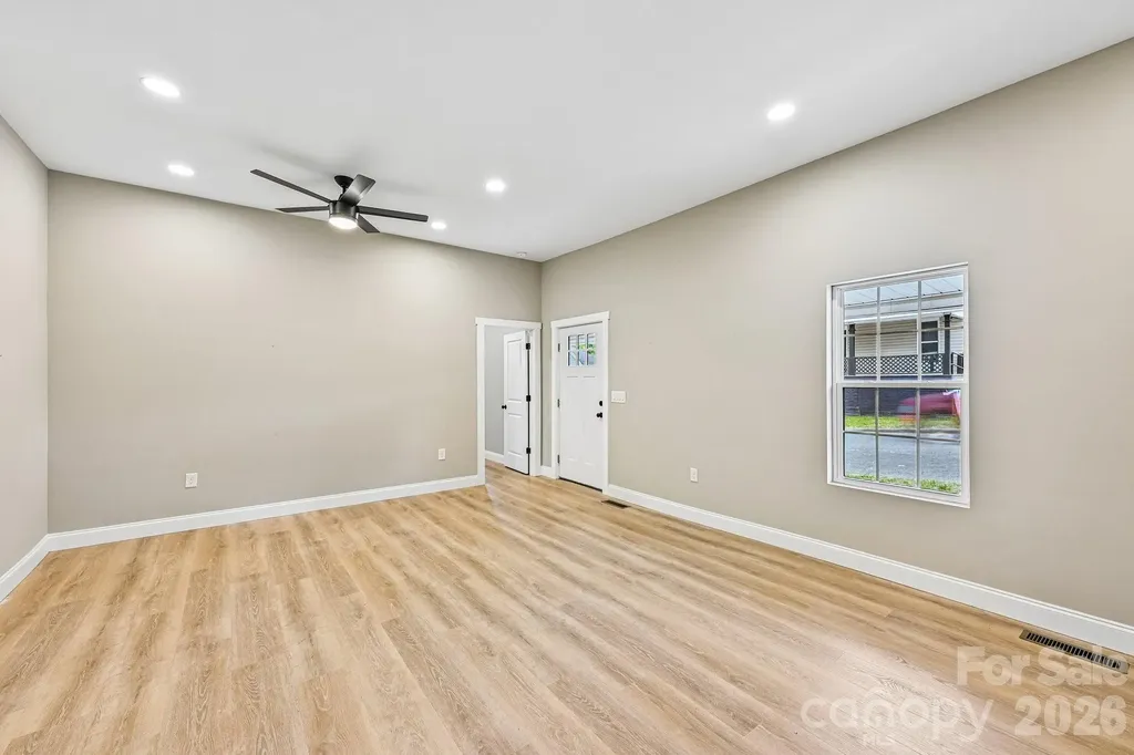 748 Efird Street Albemarle NC 28001