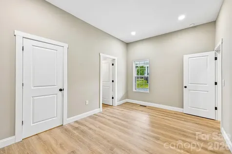 748 Efird Street Albemarle NC 28001