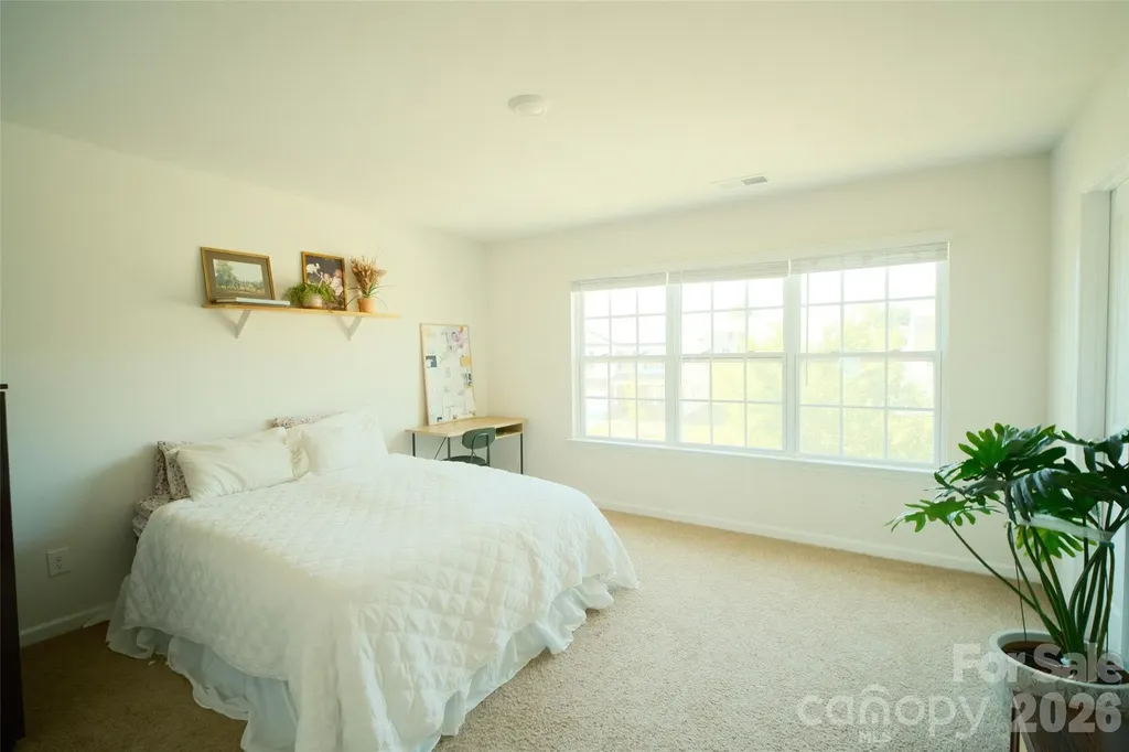 8022 Rowling Drive Charlotte NC 28215
