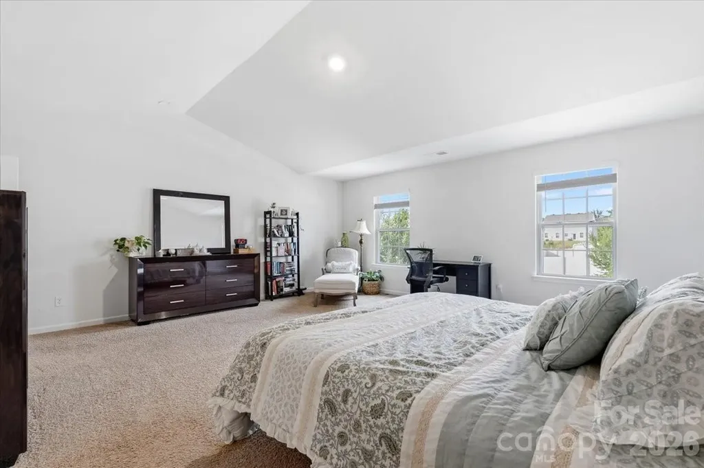 8022 Rowling Drive Charlotte NC 28215