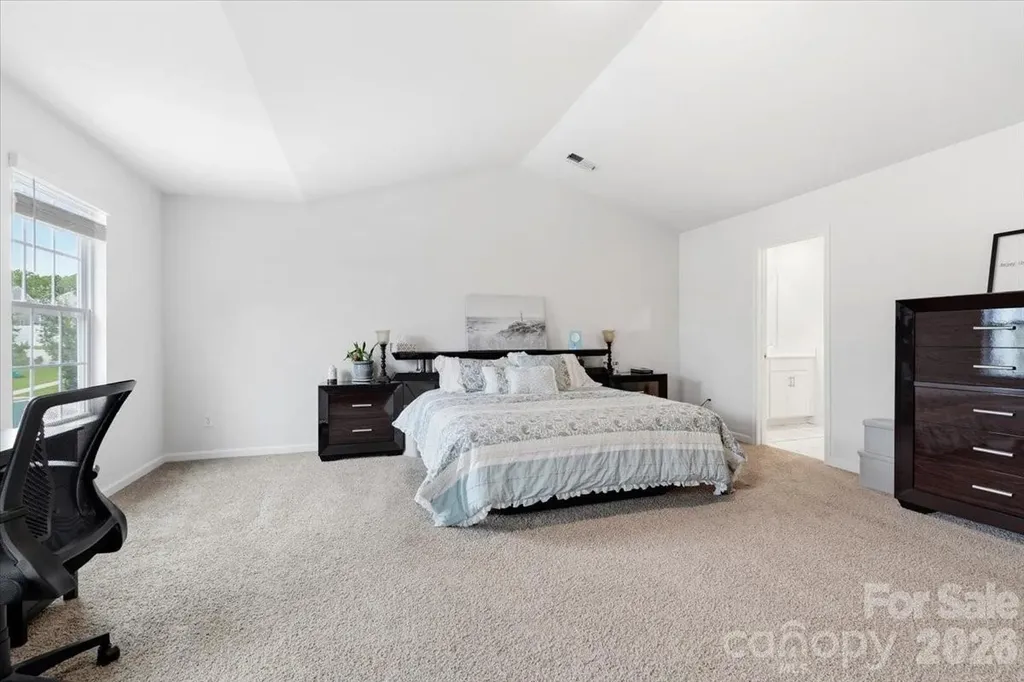 8022 Rowling Drive Charlotte NC 28215
