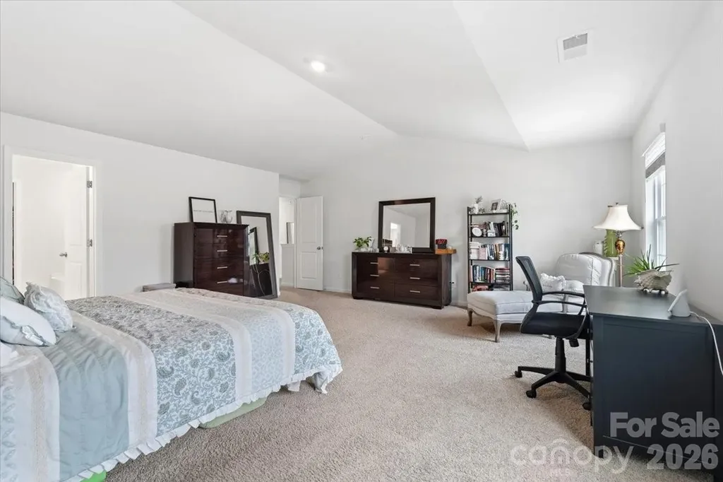 8022 Rowling Drive Charlotte NC 28215