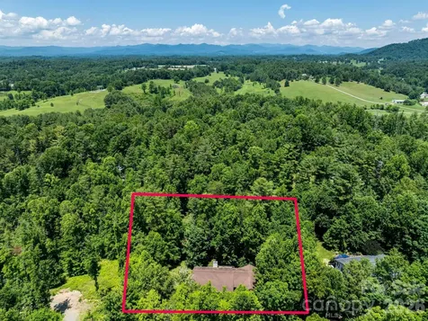 11 Robin Lane Weaverville NC 28787