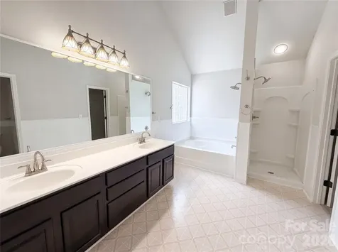 4024 Fifendrum Lane Charlotte NC 28216