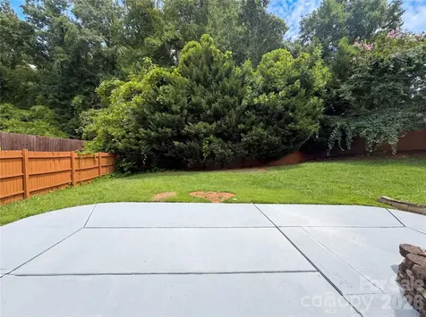 4024 Fifendrum Lane Charlotte NC 28216