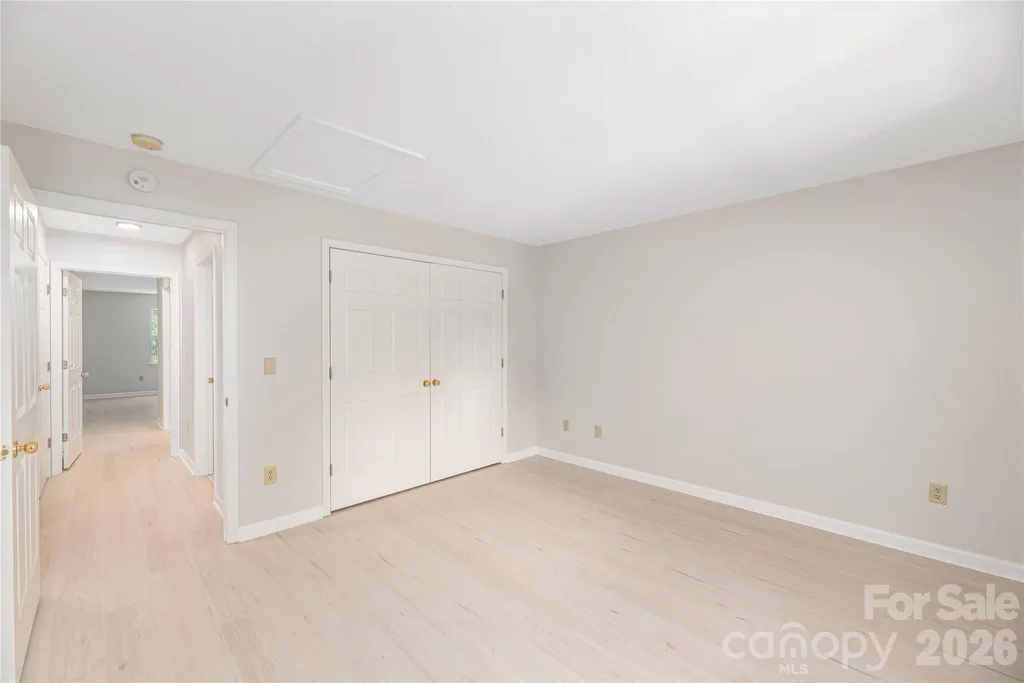 409 Carlyle Way Asheville NC 28803