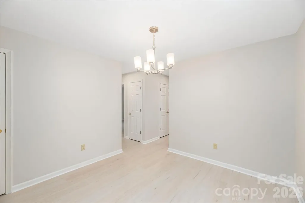 409 Carlyle Way Asheville NC 28803