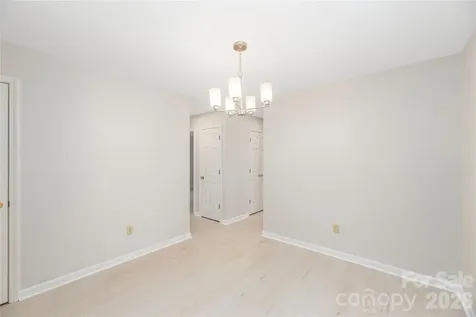 409 Carlyle Way Asheville NC 28803