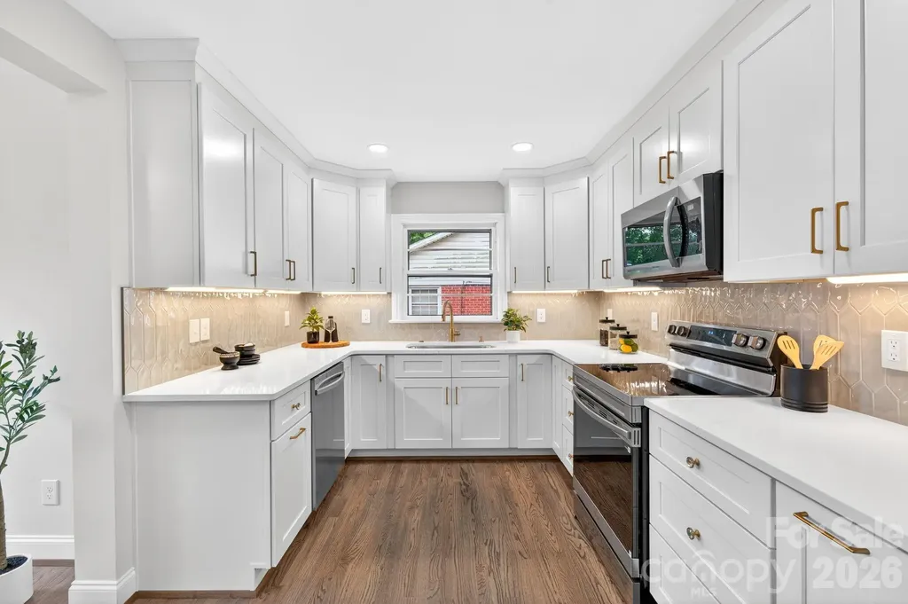 1434 Waddell Street Charlotte NC 28216