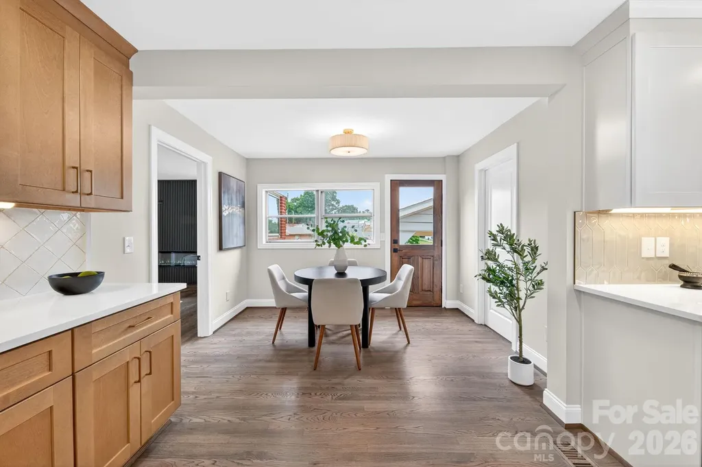 1434 Waddell Street Charlotte NC 28216