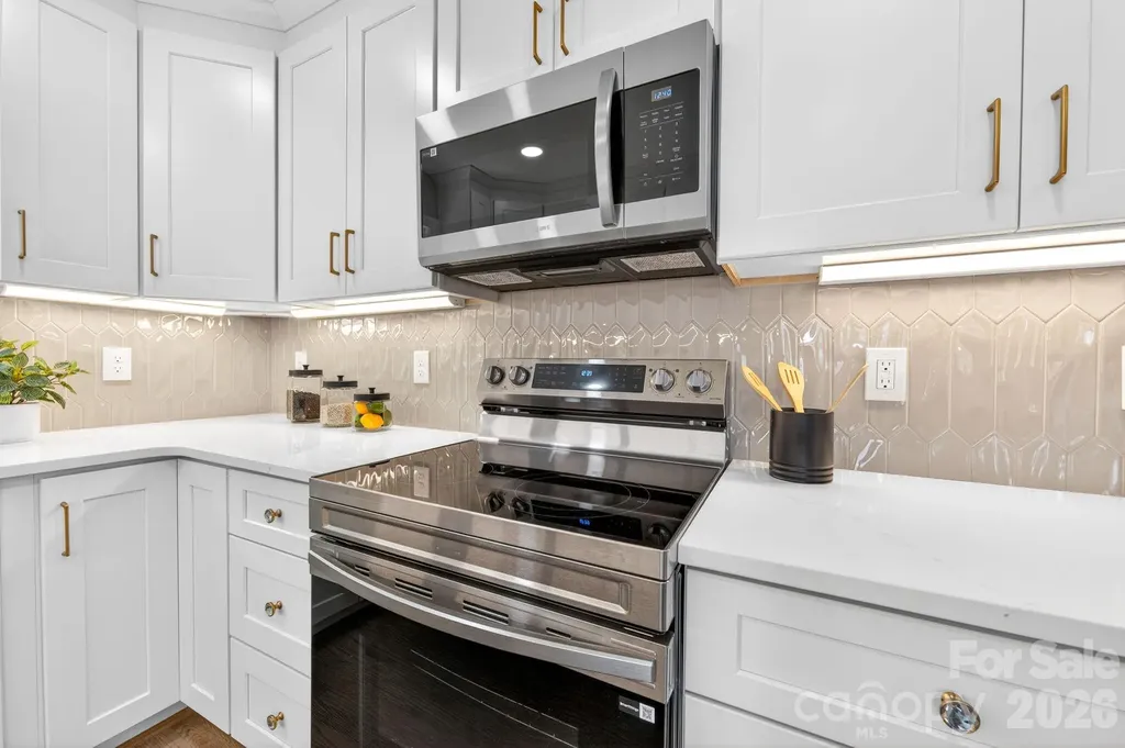 1434 Waddell Street Charlotte NC 28216