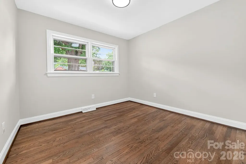 1434 Waddell Street Charlotte NC 28216