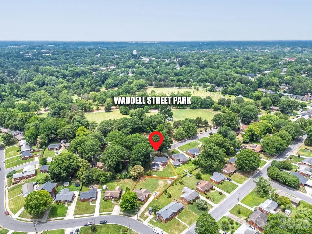 1434 Waddell Street Charlotte NC 28216