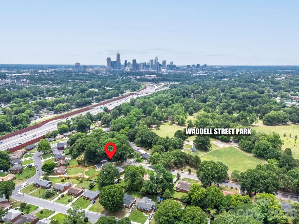 1434 Waddell Street Charlotte NC 28216