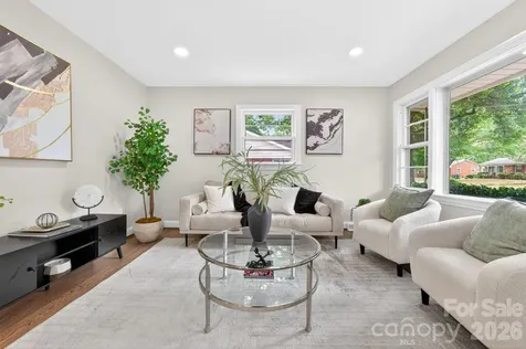 1434 Waddell Street Charlotte NC 28216
