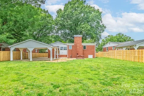 1434 Waddell Street Charlotte NC 28216