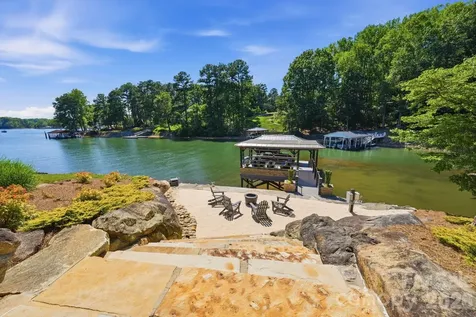 106 Norcross Lane Mooresville NC 28117