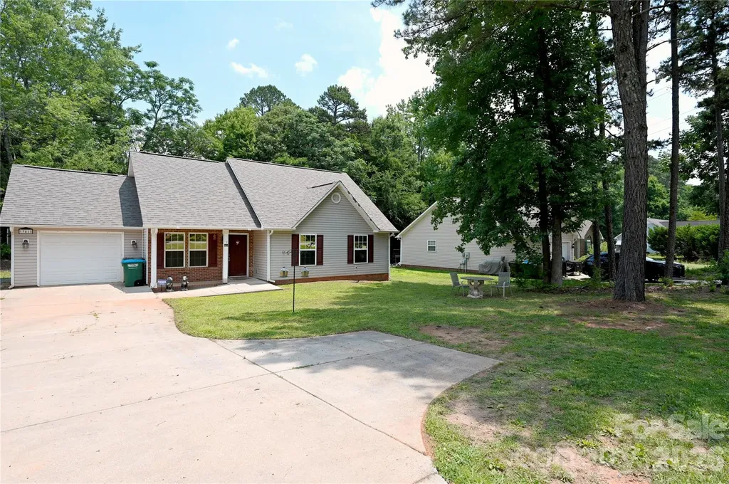 13415 Phillips Road Matthews NC 28105