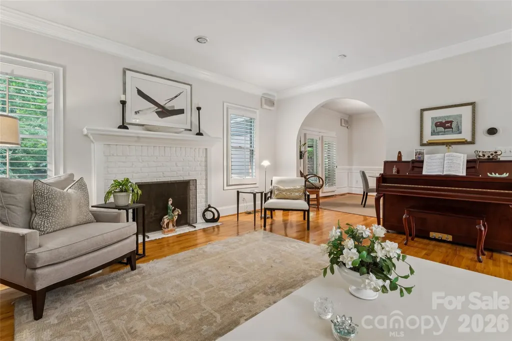 6784 Lynrose Court Charlotte NC 28226
