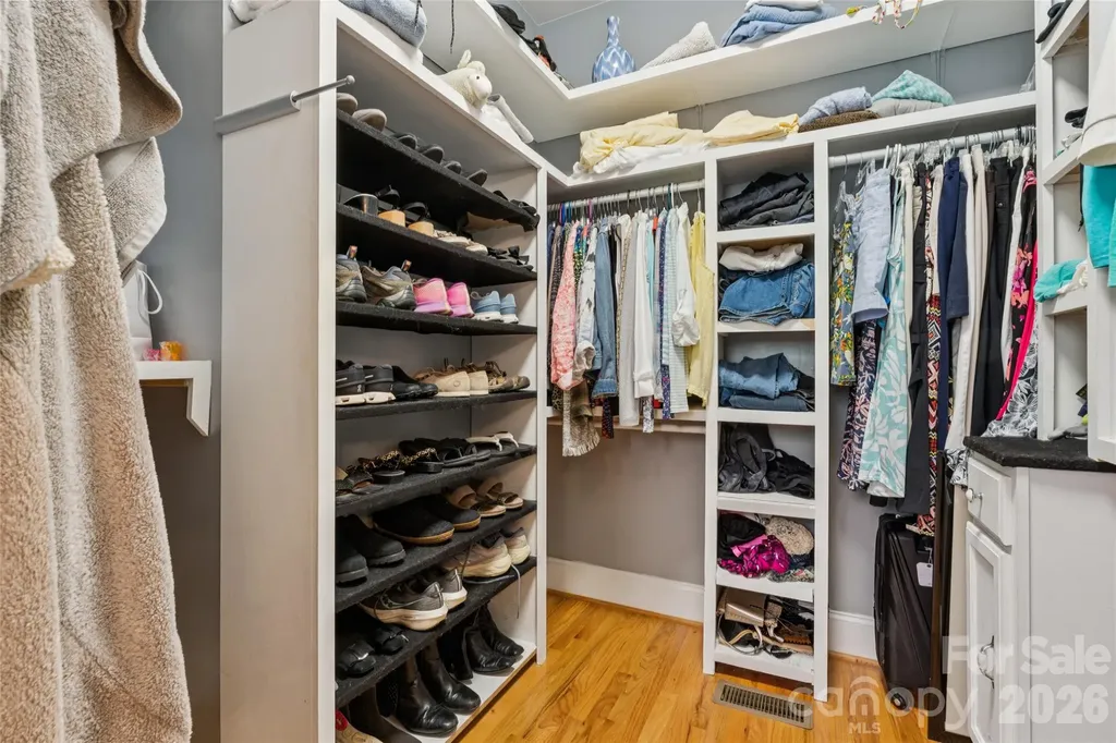 6784 Lynrose Court Charlotte NC 28226