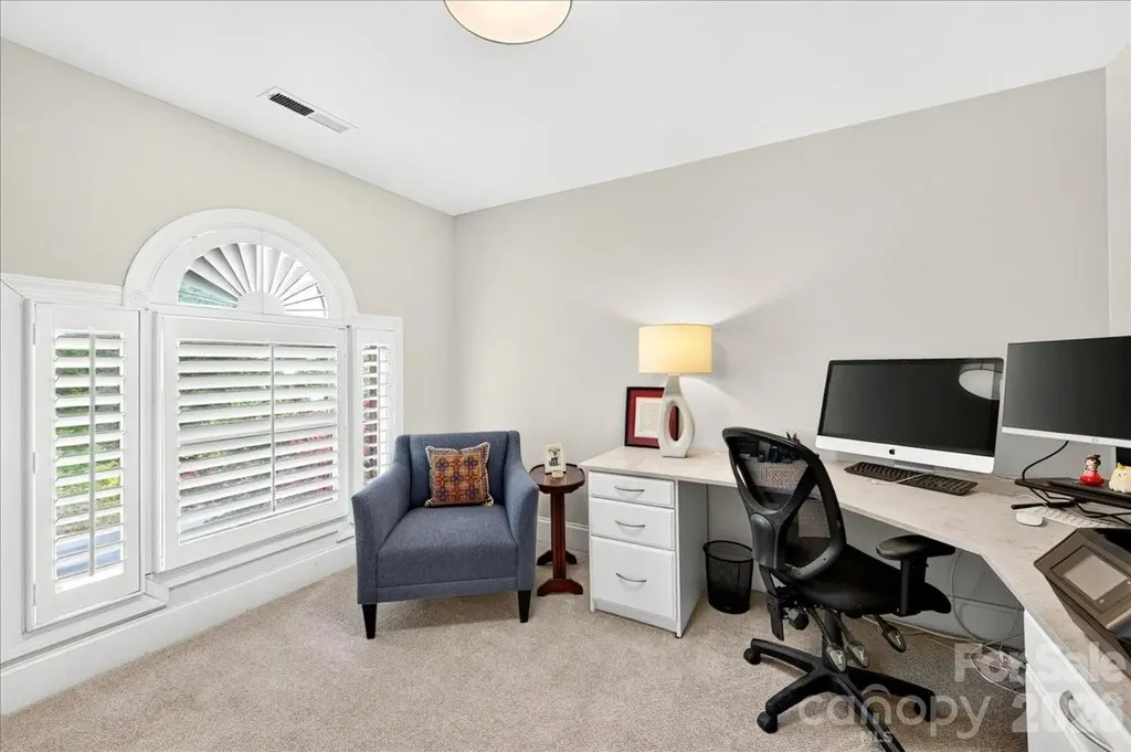 6784 Lynrose Court Charlotte NC 28226
