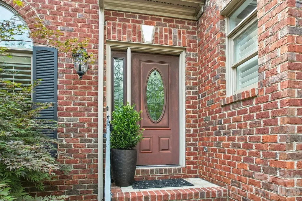 6784 Lynrose Court Charlotte NC 28226