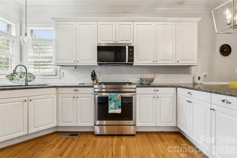6784 Lynrose Court Charlotte NC 28226