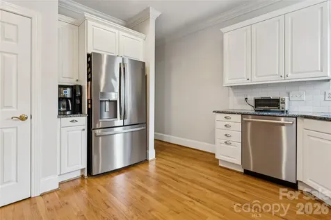 6784 Lynrose Court Charlotte NC 28226