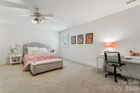 6784 Lynrose Court Charlotte NC 28226