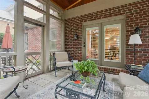 6784 Lynrose Court Charlotte NC 28226