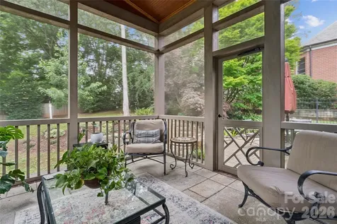 6784 Lynrose Court Charlotte NC 28226