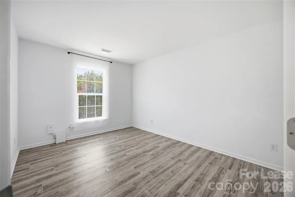 8502 Appledale Drive Charlotte NC 28262