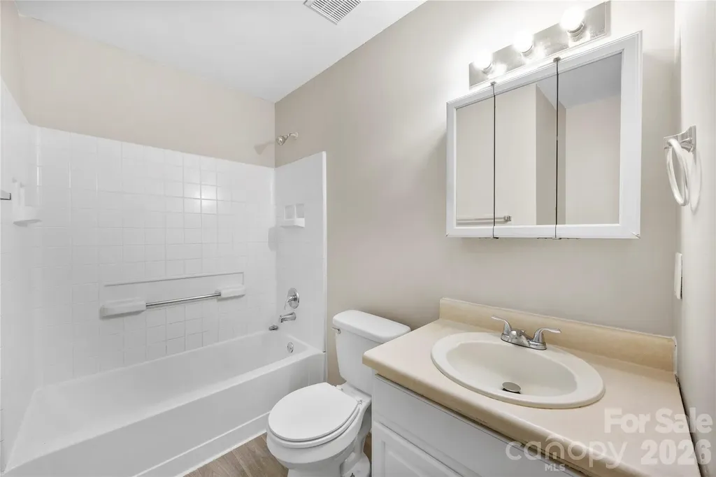 4525 Rolling Hill Drive Charlotte NC 28213