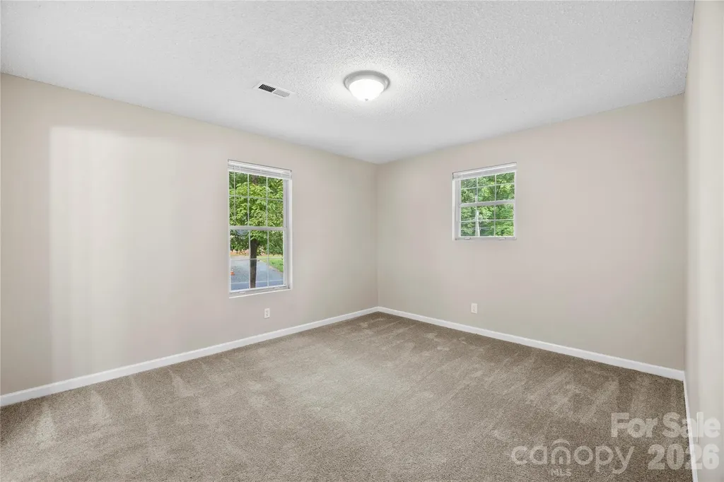 4525 Rolling Hill Drive Charlotte NC 28213