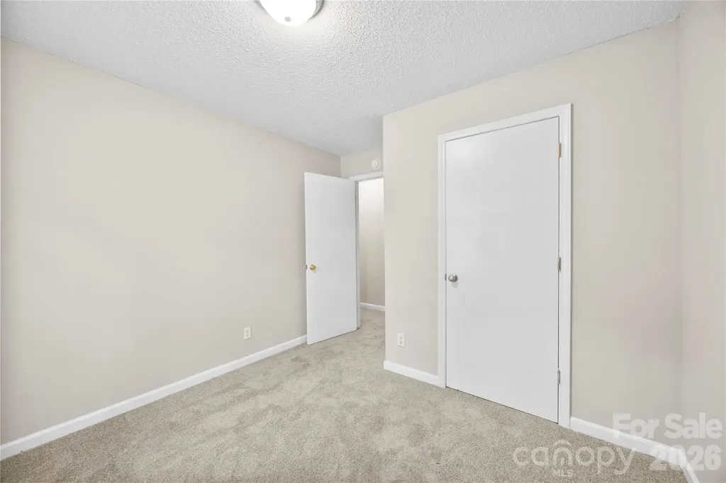 4525 Rolling Hill Drive Charlotte NC 28213