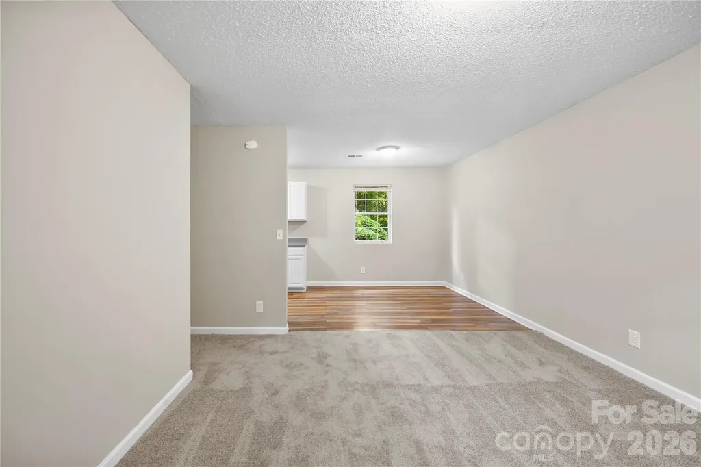 4525 Rolling Hill Drive Charlotte NC 28213