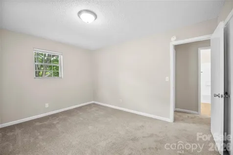 4525 Rolling Hill Drive Charlotte NC 28213