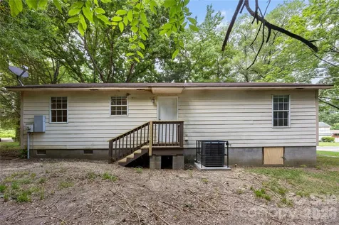4525 Rolling Hill Drive Charlotte NC 28213