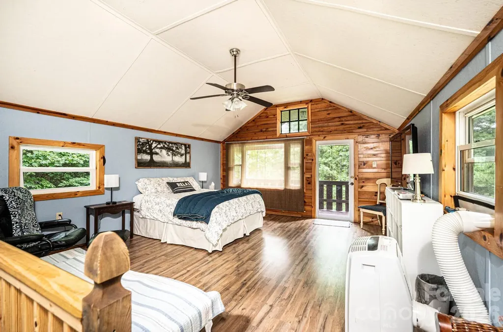 4462 Maple Grove Church Road Collettsville NC 28611