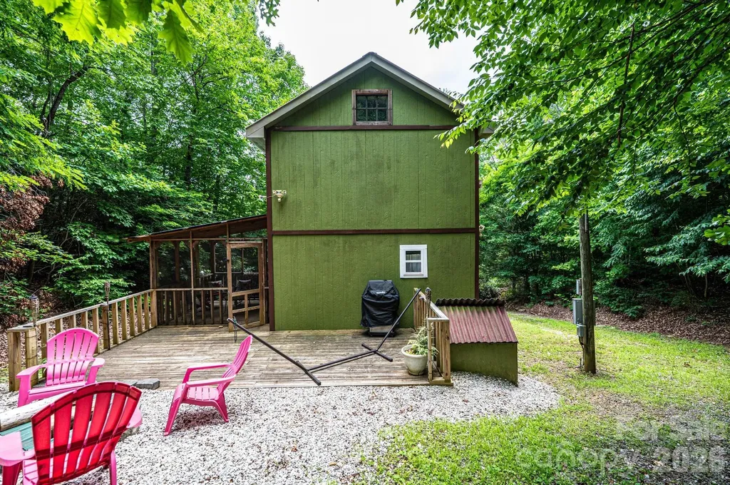 4462 Maple Grove Church Road Collettsville NC 28611