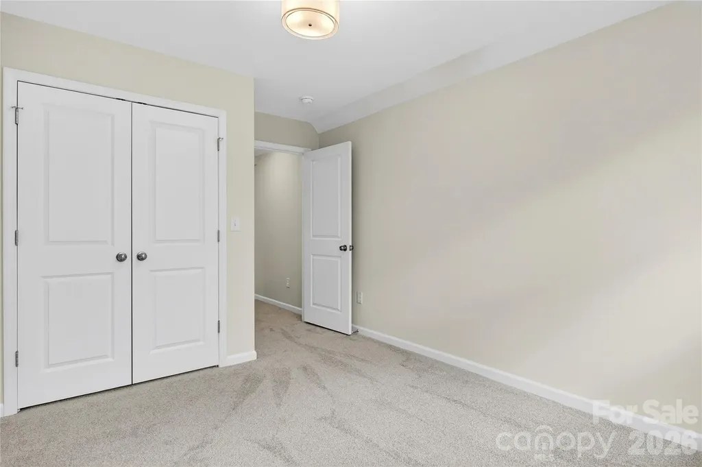 229 Shenandoah Loop Troutman NC 28166